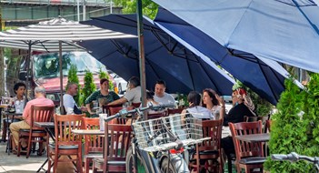 Mayor de Blasio Extends Outdoor Dining Season Year-Round Mayor de Blasio Extends Outdoor Dining Season Year-Round