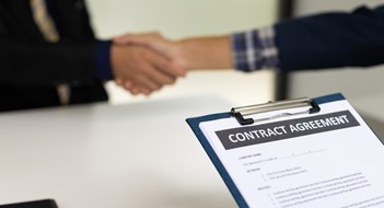 Building Workers Approve New Contract in 95% Landslide