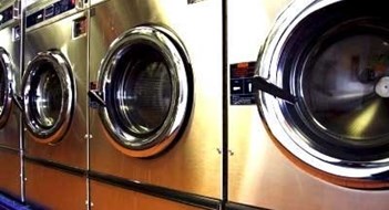 Managing Laundry Contracts