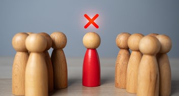 Evicting an Owner or Shareholder Rejected by the community. Unacceptable behavior. Distrust and isolation from society. Outcast. Untrustworthy, antisocial. People ignore the person.