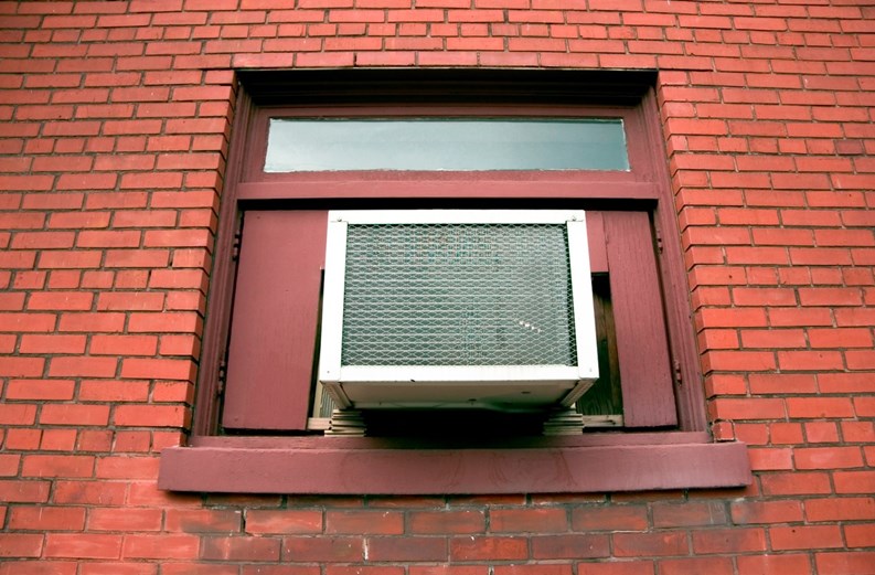 Air Conditioners and Window Boxes: What You Need to Know Before Doing an Installation